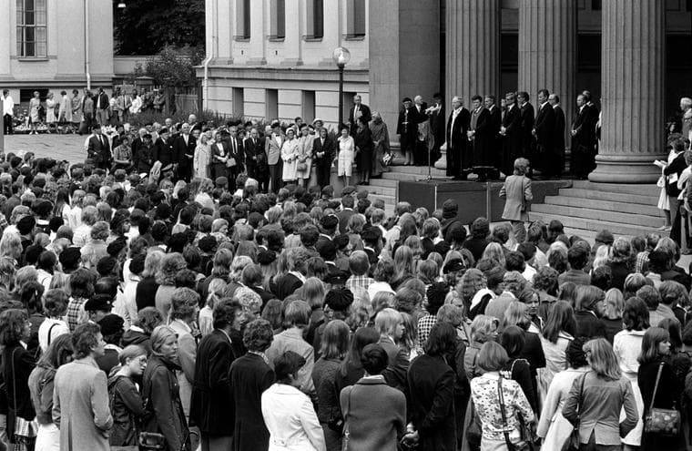Immatrikulering av nye studenter ved Universitetet i Oslo i 1975.